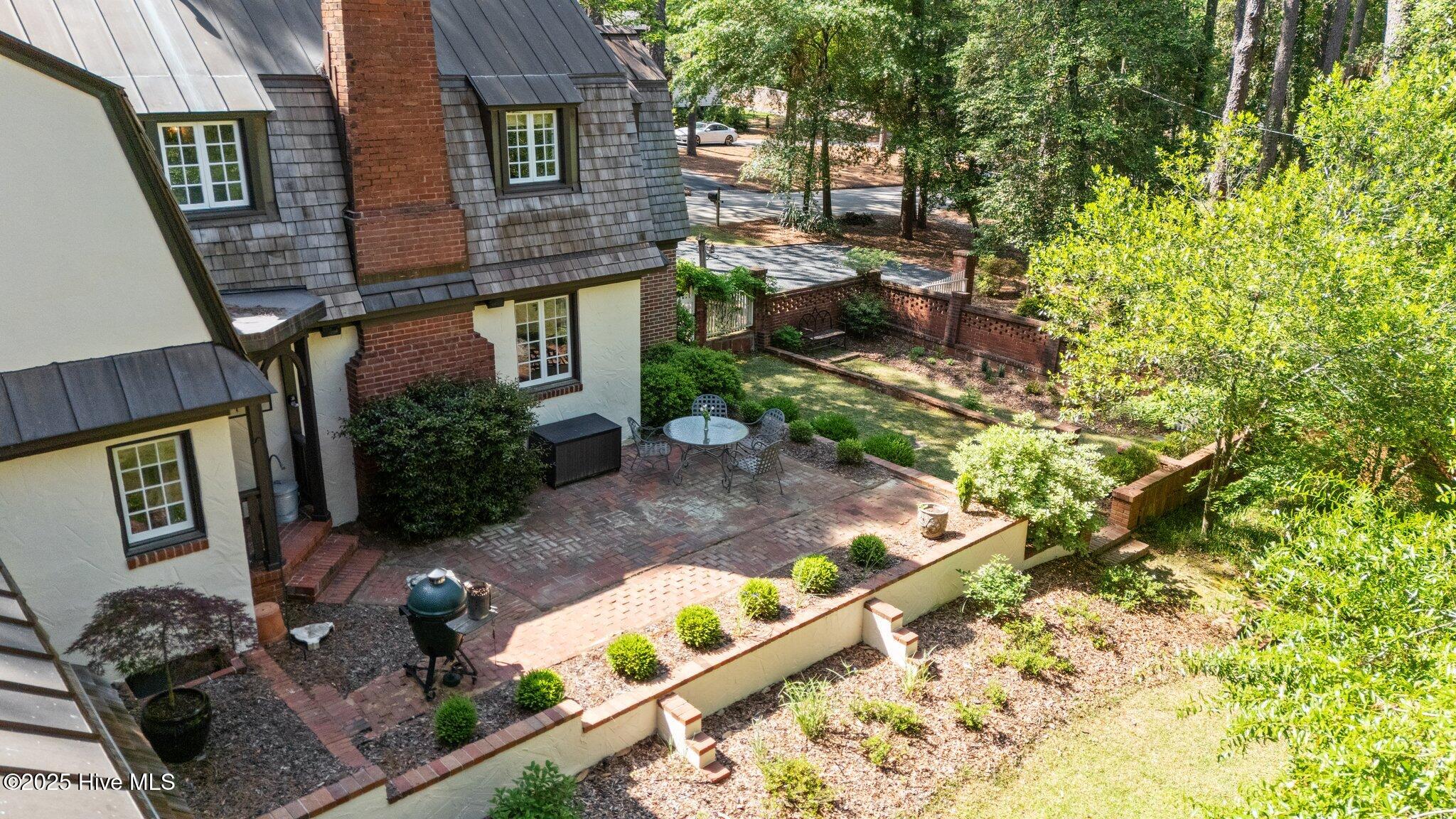 100 South Ridge Street Southern Pines, NC 28387 - Photo 5 of 51 100 S Ridge Street