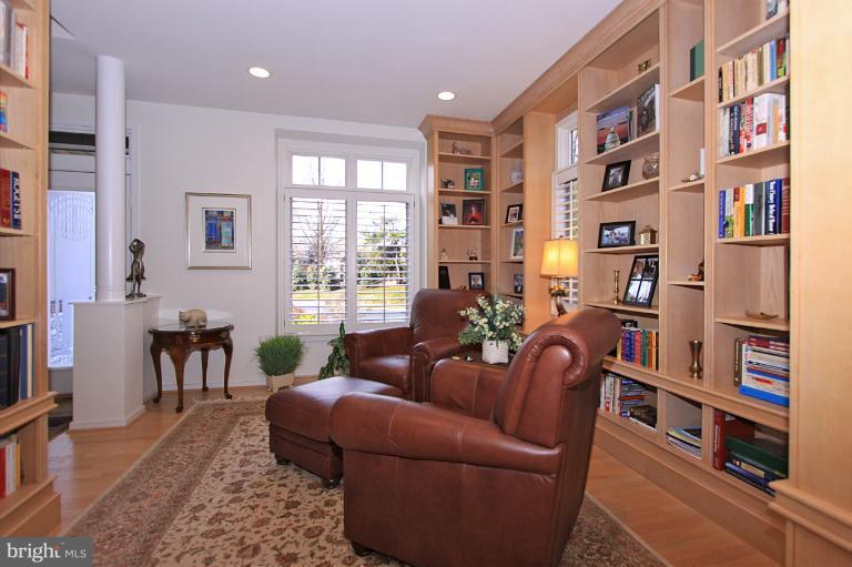 1425 Waterfront Road Reston, VA 20194 - Photo 20 of 30 Interior (General)