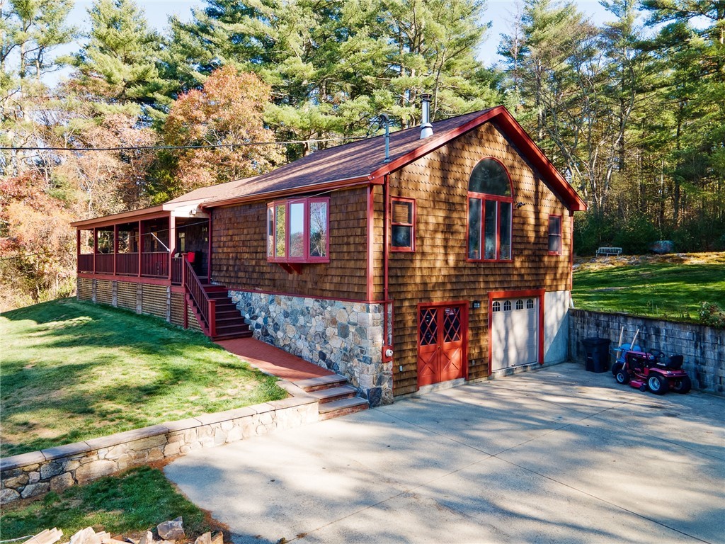 26 South Killingly Road Foster, RI 02825 - Photo 3 of 38