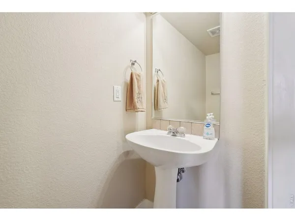 $500,000 | 1329 60th Avenue, Greeley, CO 80634