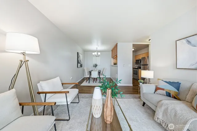 $375,000 | 2818 Grand Avenue, Unit B212, Everett, WA 98201