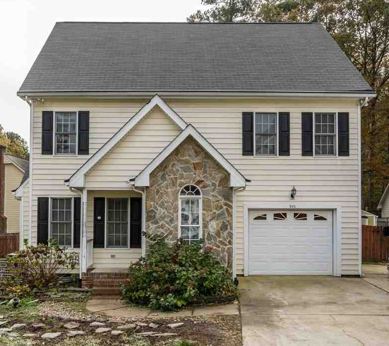 501 Woodland Road Raleigh, NC 27603 - Photo 2 of 28 FRONT of 501 Woodland
