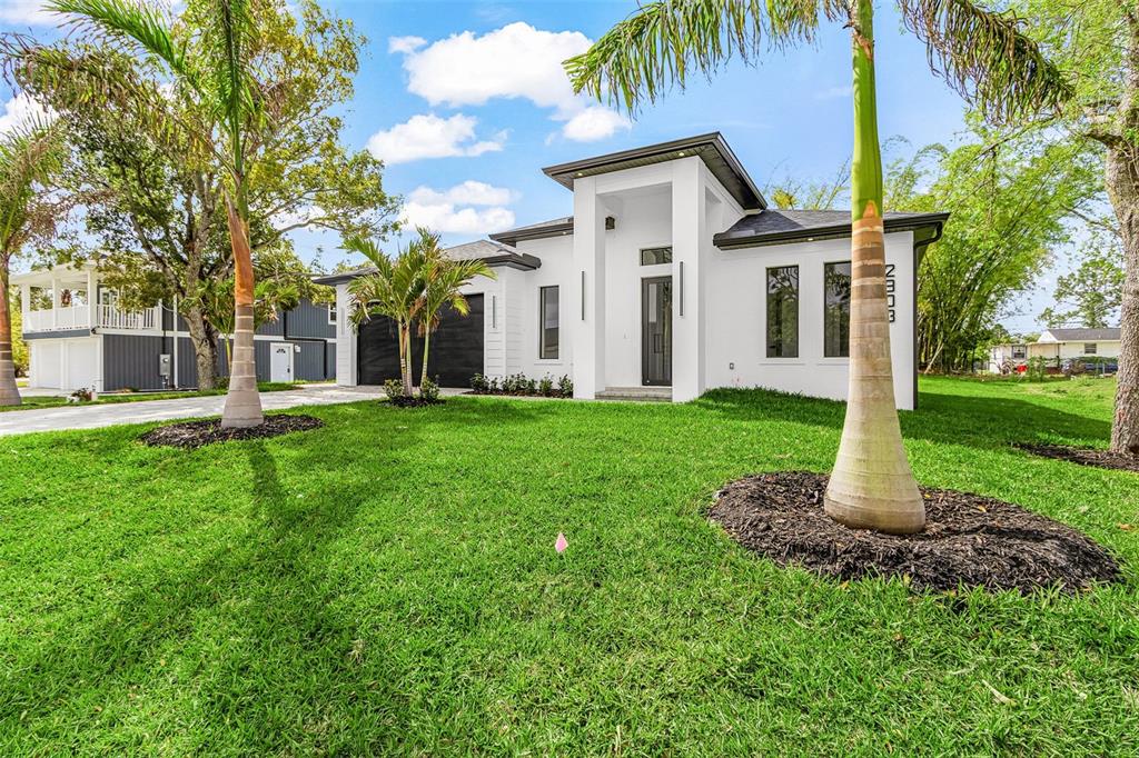 2903 10th Street Southwest Lehigh Acres, FL 33976 - Photo 11 of 42