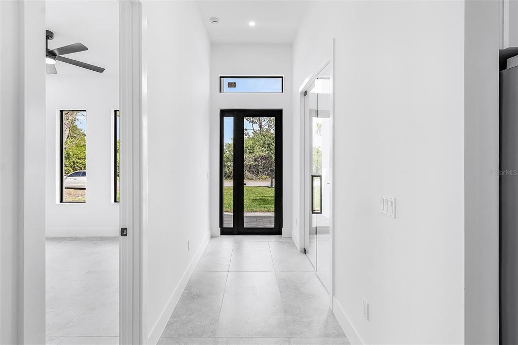 2903 10th Street Southwest Lehigh Acres, FL 33976 - Photo 13 of 42