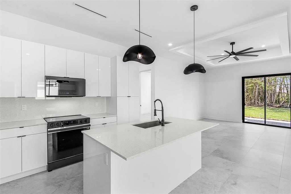 2903 10th Street Southwest Lehigh Acres, FL 33976 - Photo 23 of 42