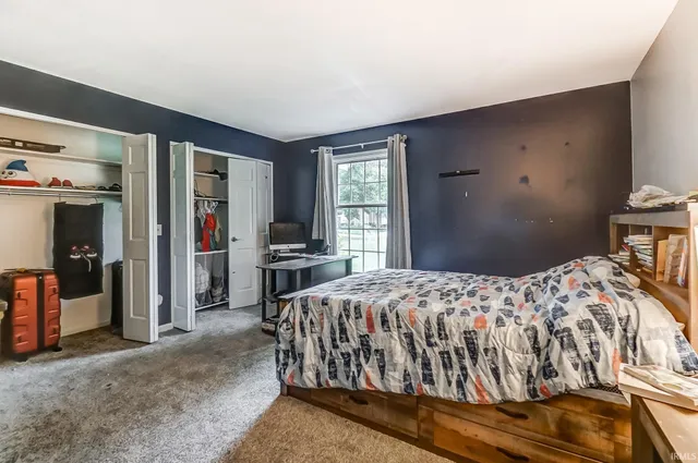 $350,000 | 10424 Paw Paw Drive, Fort Wayne, IN 46804