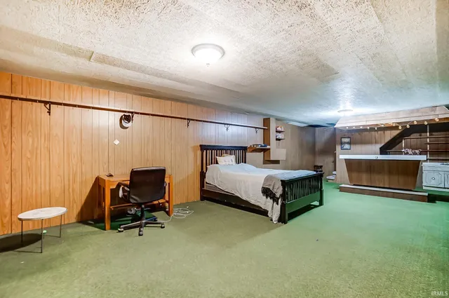 $350,000 | 10424 Paw Paw Drive, Fort Wayne, IN 46804