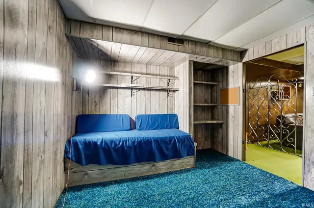 $350,000 | 10424 Paw Paw Drive, Fort Wayne, IN 46804