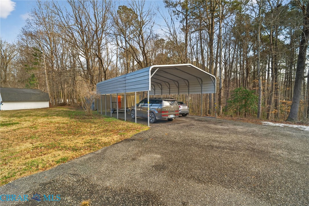 10083 Burkes Pond Road North, VA 23128 - Photo 21 of 38