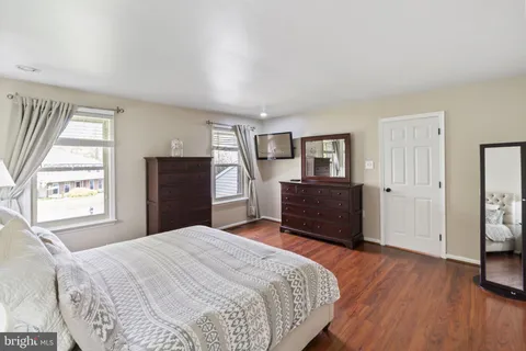 $865,000 | 862 Village Circle, Blue Bell, PA 19422