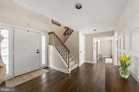 $865,000 | 862 Village Circle, Blue Bell, PA 19422
