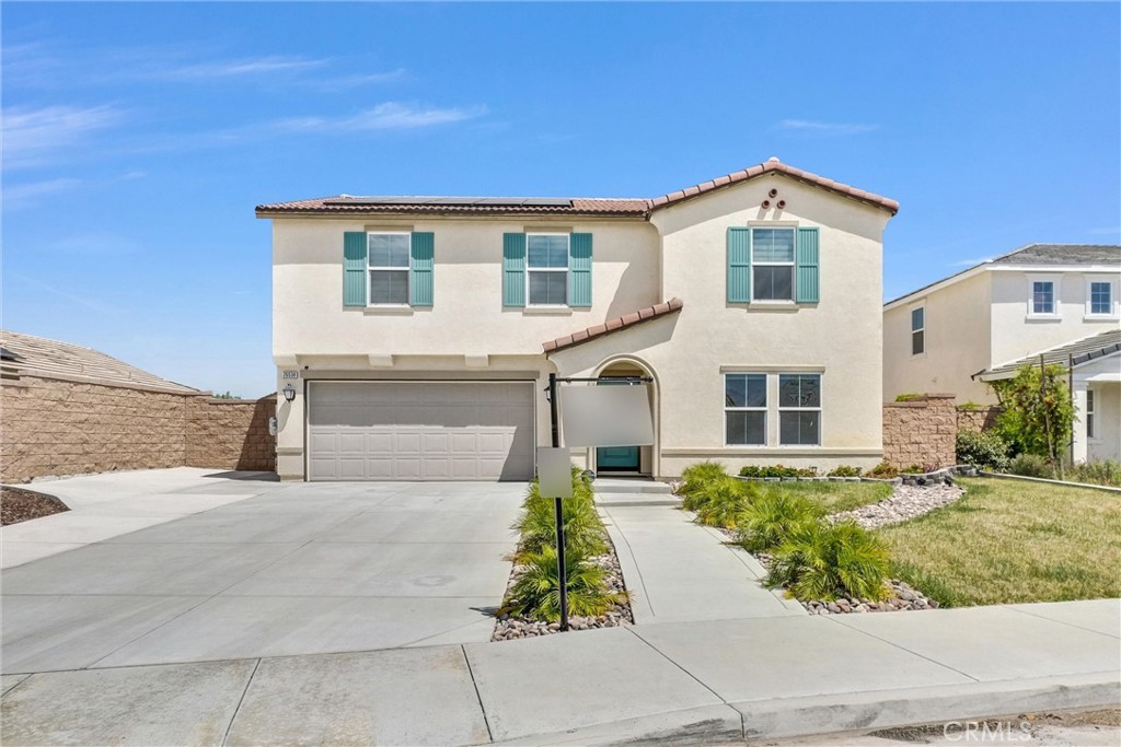 26538 San Jacinto Road Menifee, CA 92585 - Photo 2 of 34 a front view of house with yard