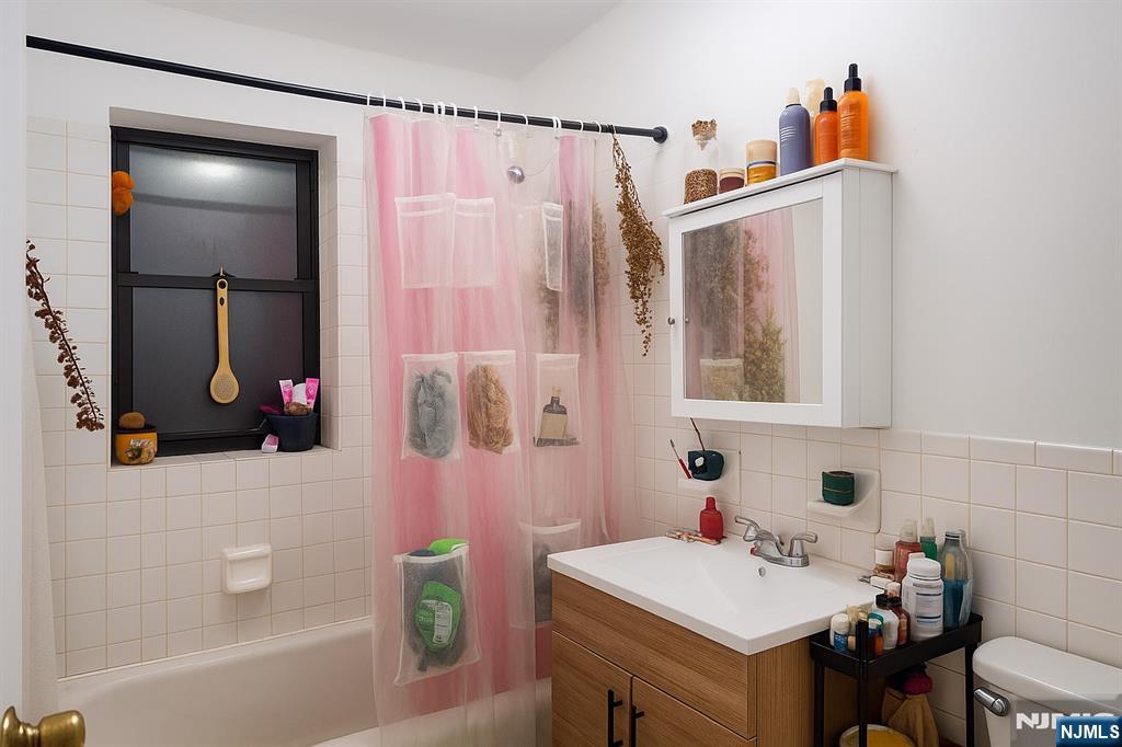 270 Harrison Avenue, Unit A209 Jersey City, NJ 07304 - Photo 13 of 24