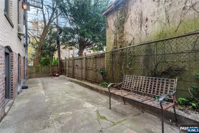 $225,000 | 270 Harrison Avenue, Unit A209, Jersey City, NJ 07304