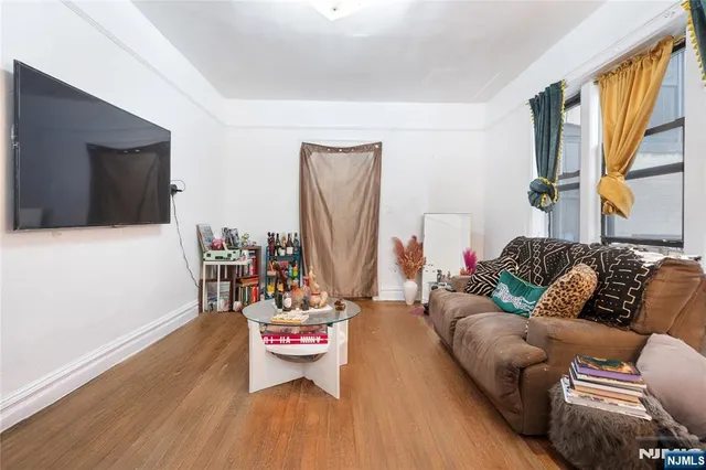 $225,000 | 270 Harrison Avenue, Unit A209, Jersey City, NJ 07304