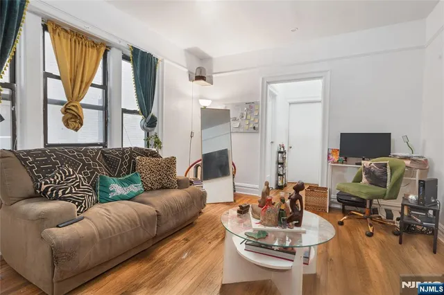 $225,000 | 270 Harrison Avenue, Unit A209, Jersey City, NJ 07304