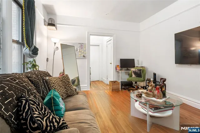 $225,000 | 270 Harrison Avenue, Unit A209, Jersey City, NJ 07304