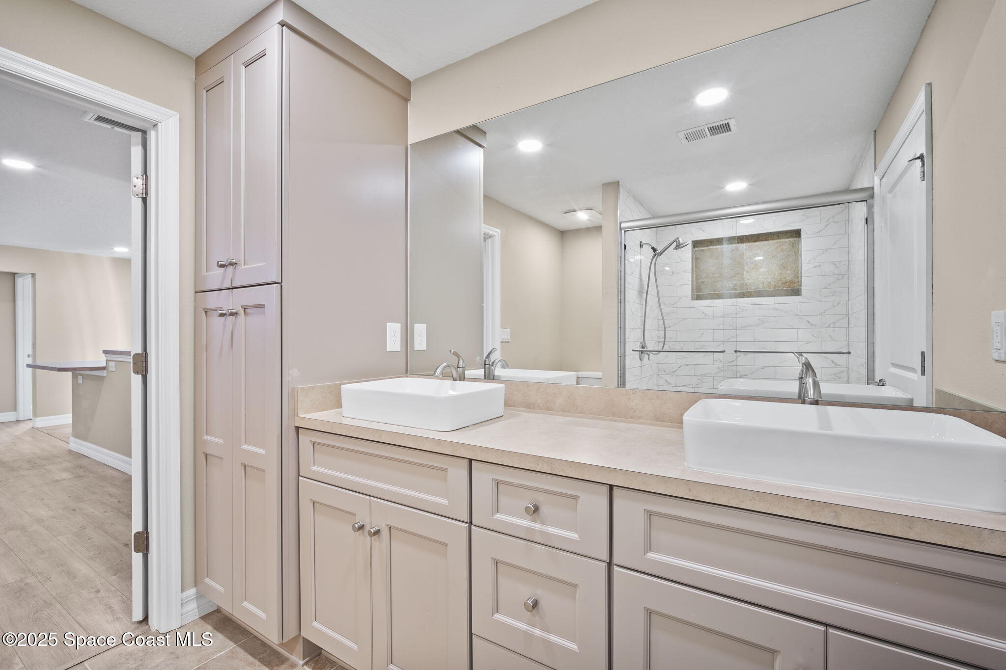 2033 Adams Avenue Melbourne, FL 32935 - Photo 18 of 29 17-web-or-mls-ADAMS_BATHROOM9