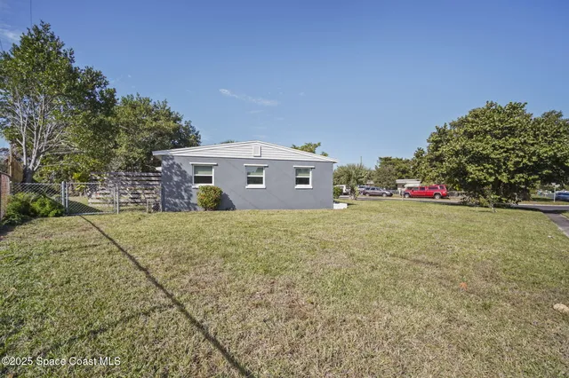 $289,900 | 2033 Adams Avenue, Melbourne, FL 32935