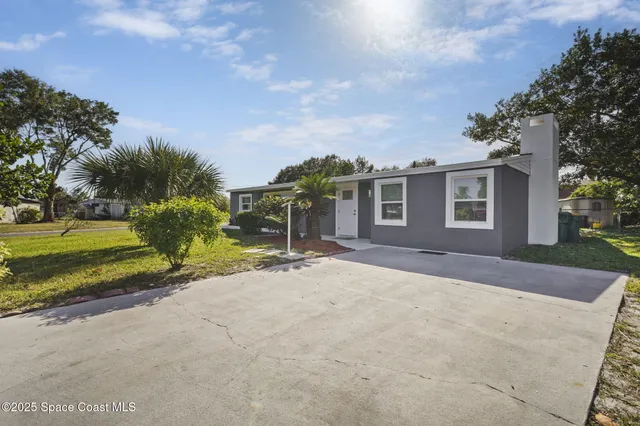 $289,900 | 2033 Adams Avenue, Melbourne, FL 32935
