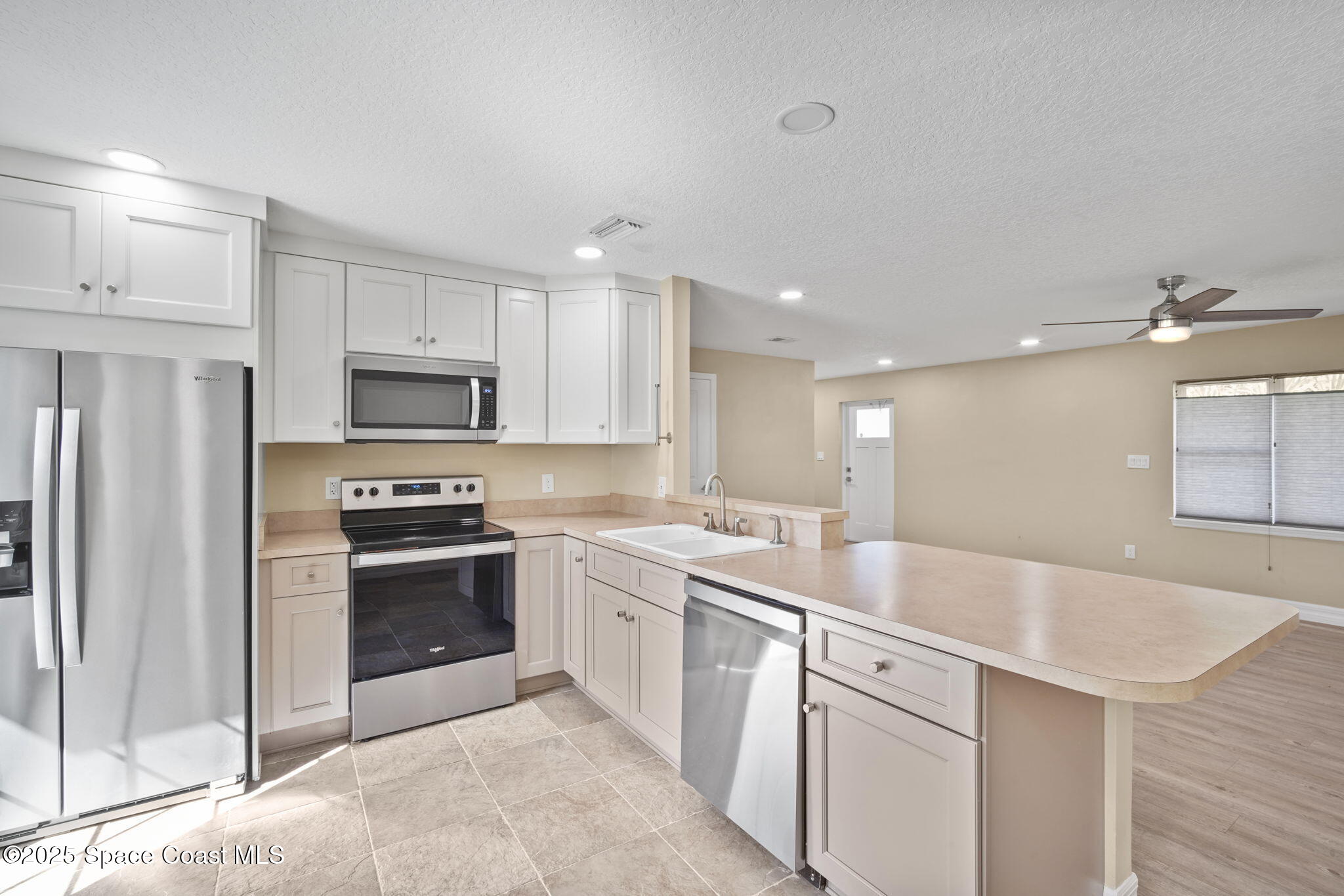 2033 Adams Avenue Melbourne, FL 32935 - Photo 4 of 29 10-web-or-mls-ADAMS_KITCHEN3