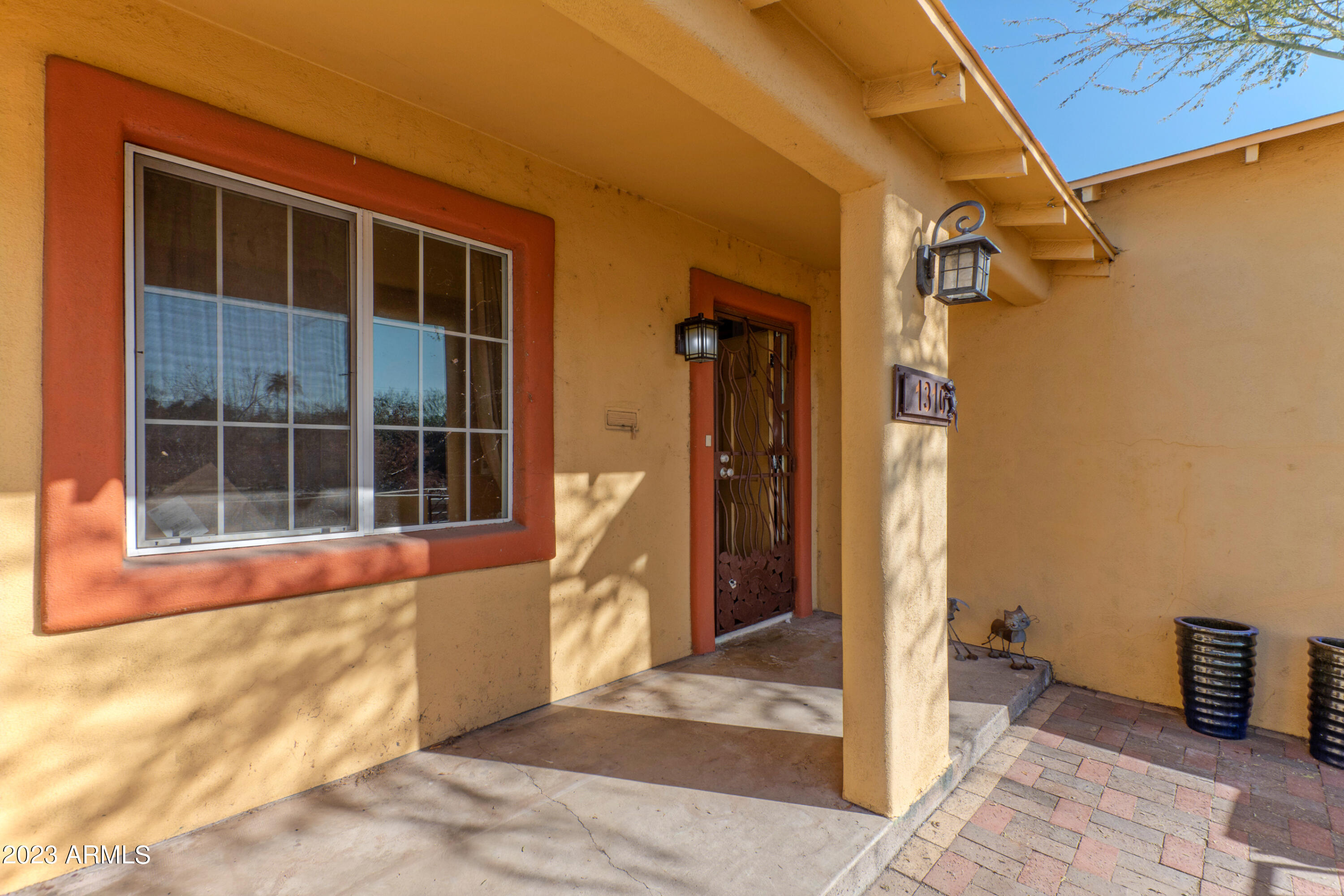 1316 West Roma Avenue Phoenix, AZ 85013 - Photo 3 of 32 Porch