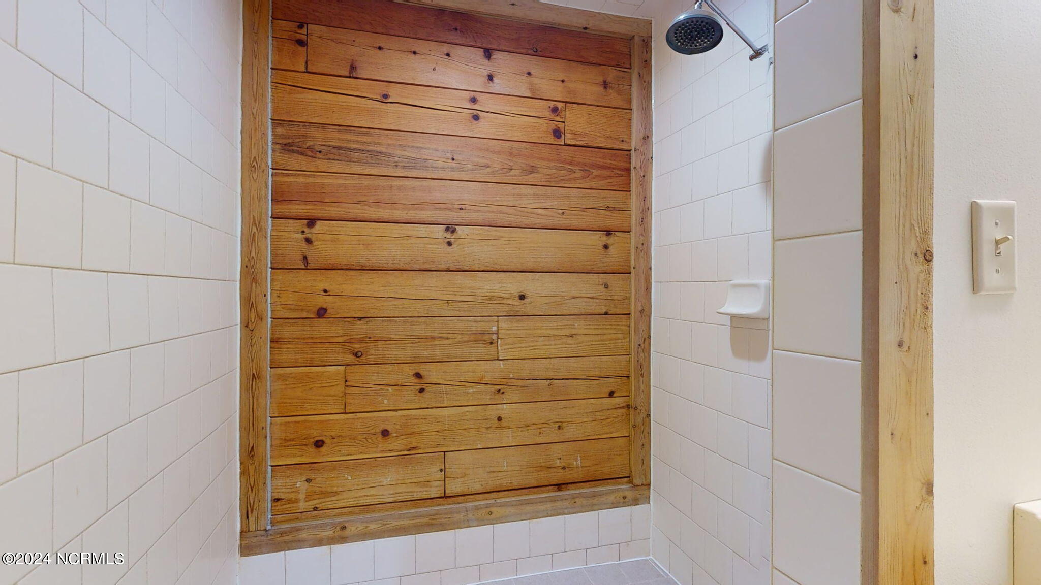 300 Creekside Drive Washington, NC 27889 - Photo 16 of 53 16-web-or-mls-300-Creekside-Dr-Washingto