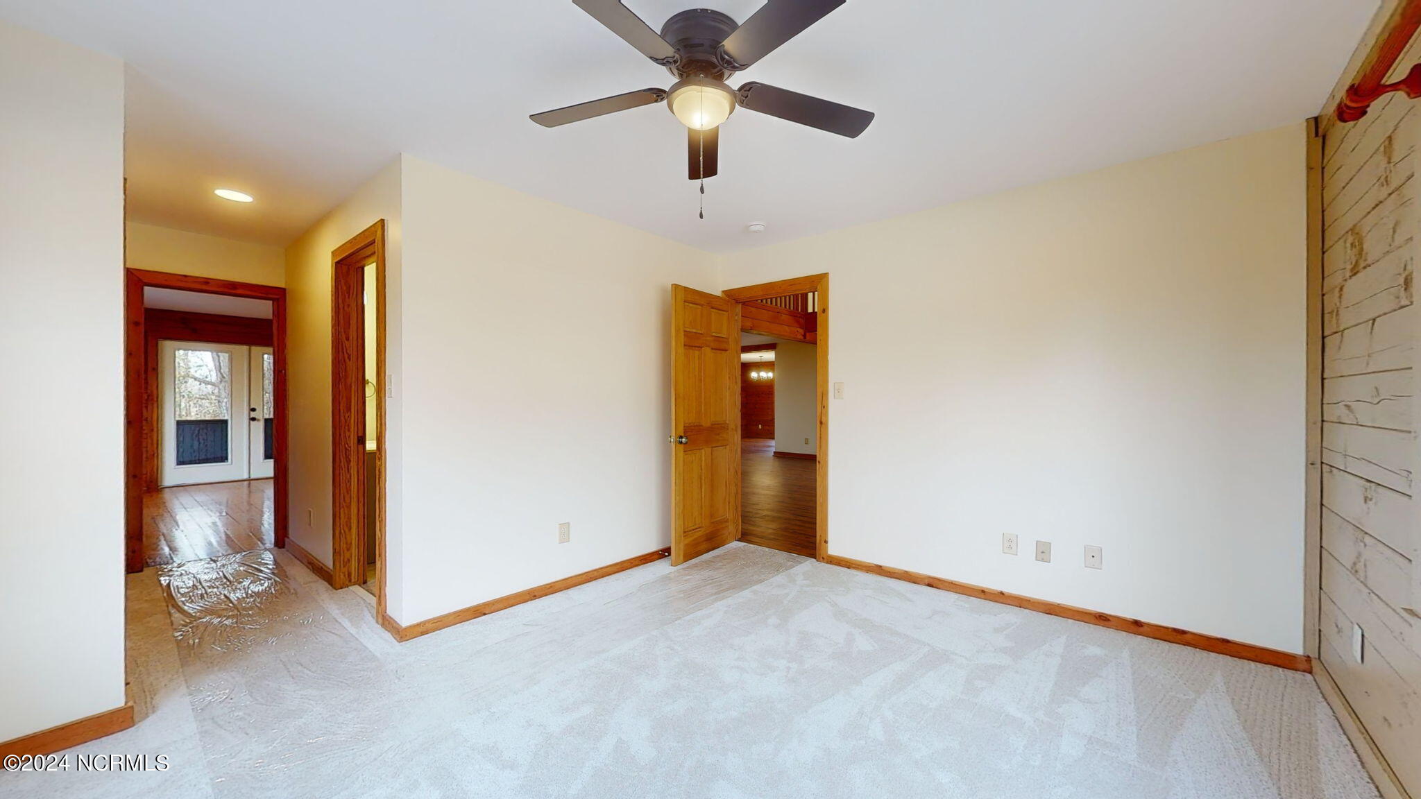 300 Creekside Drive Washington, NC 27889 - Photo 20 of 53 20-web-or-mls-300-Creekside-Dr-Washingto