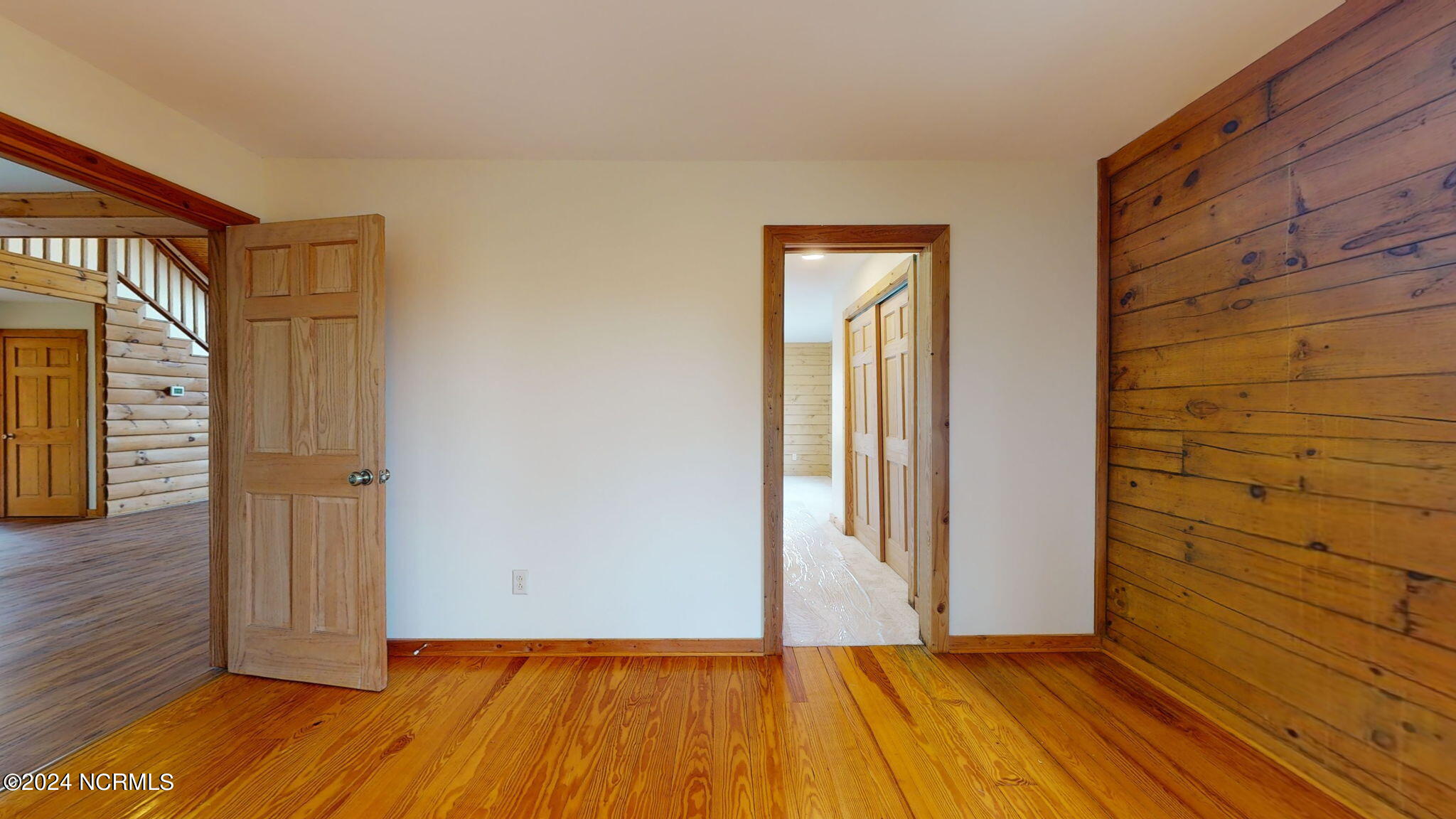 300 Creekside Drive Washington, NC 27889 - Photo 22 of 53 22-web-or-mls-300-Creekside-Dr-Washingto