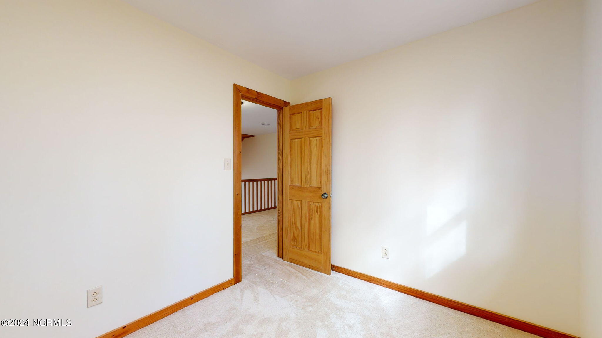 300 Creekside Drive Washington, NC 27889 - Photo 32 of 53 32-web-or-mls-300-Creekside-Dr-Washingto