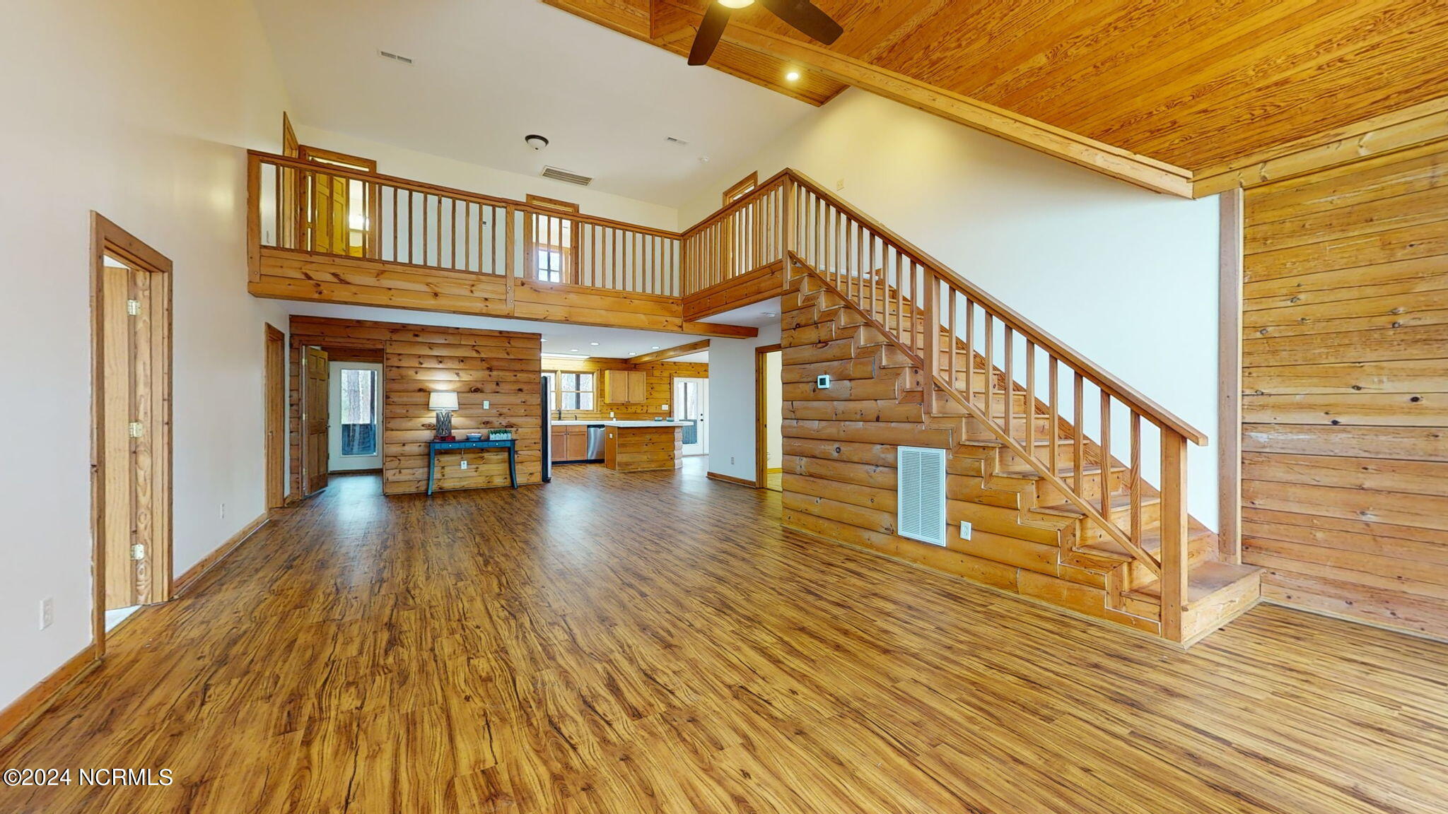 300 Creekside Drive Washington, NC 27889 - Photo 4 of 53 4-web-or-mls-300-Creekside-Dr-Washington