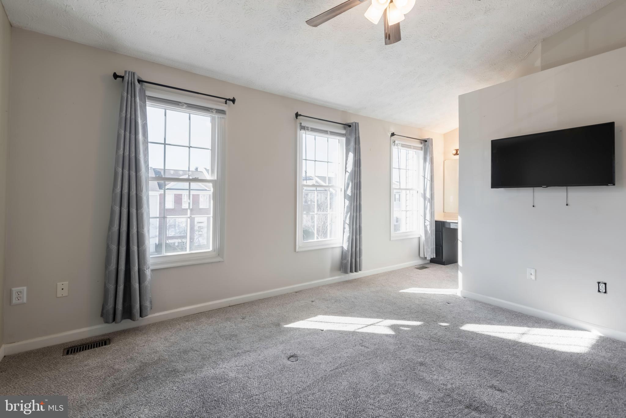2473 Warm Spring Way Odenton, MD 21113 - Photo 28 of 53 Gallery Image 28