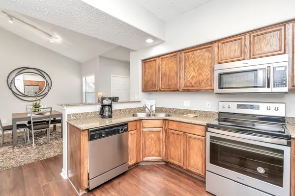 $2,131 | 1600 Eldridge Parkway, Unit 408, Houston, TX 77077