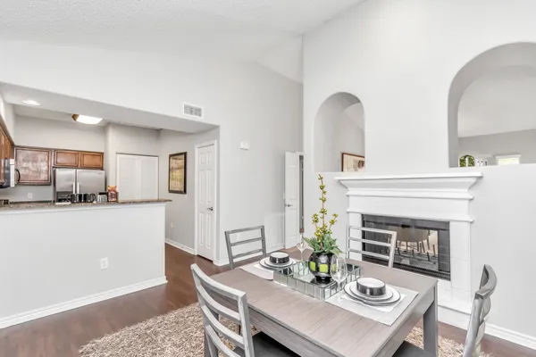 $2,131 | 1600 Eldridge Parkway, Unit 408, Houston, TX 77077