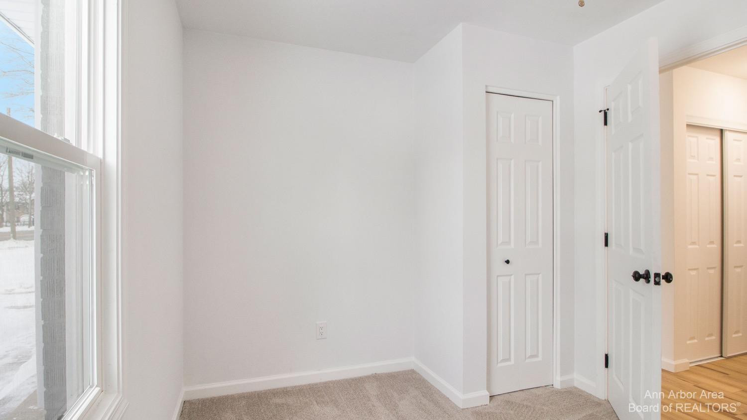 1062 North Maple Road Ann Arbor, MI 48103 - Photo 23 of 35 Photo 23