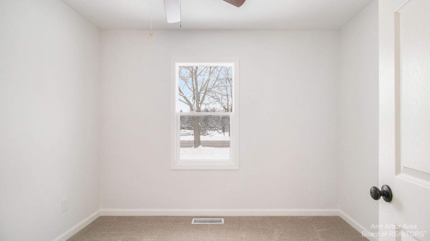1062 North Maple Road Ann Arbor, MI 48103 - Photo 25 of 35 Photo 25