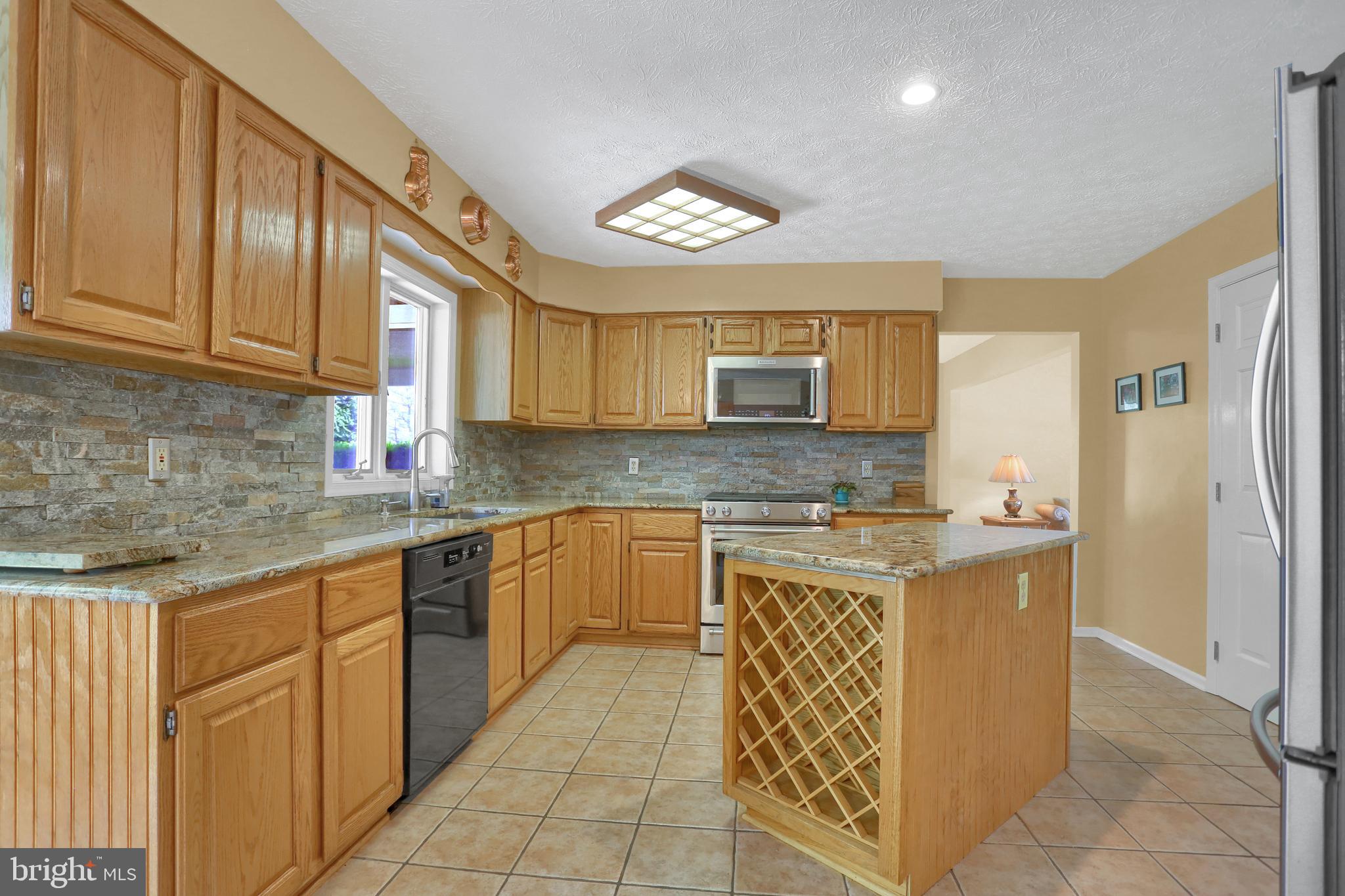 116 Abbey Road New Freedom, PA 17349 - Photo 11 of 35 Well designed and beautifully updated kitchen