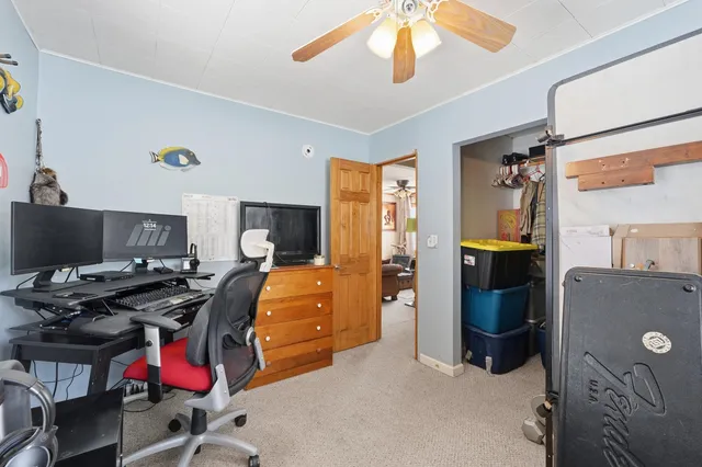 $174,900 | 5785 South 550 East, Wolcottville, IN 46795