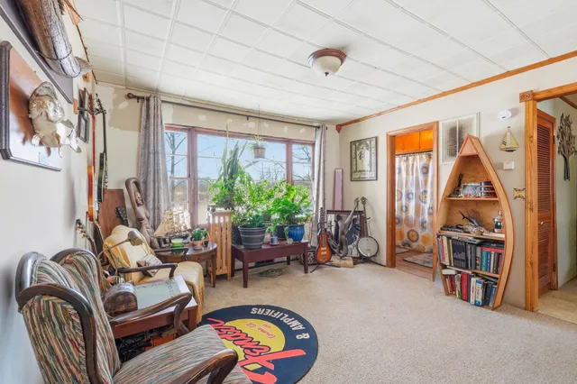 $174,900 | 5785 South 550 East, Wolcottville, IN 46795