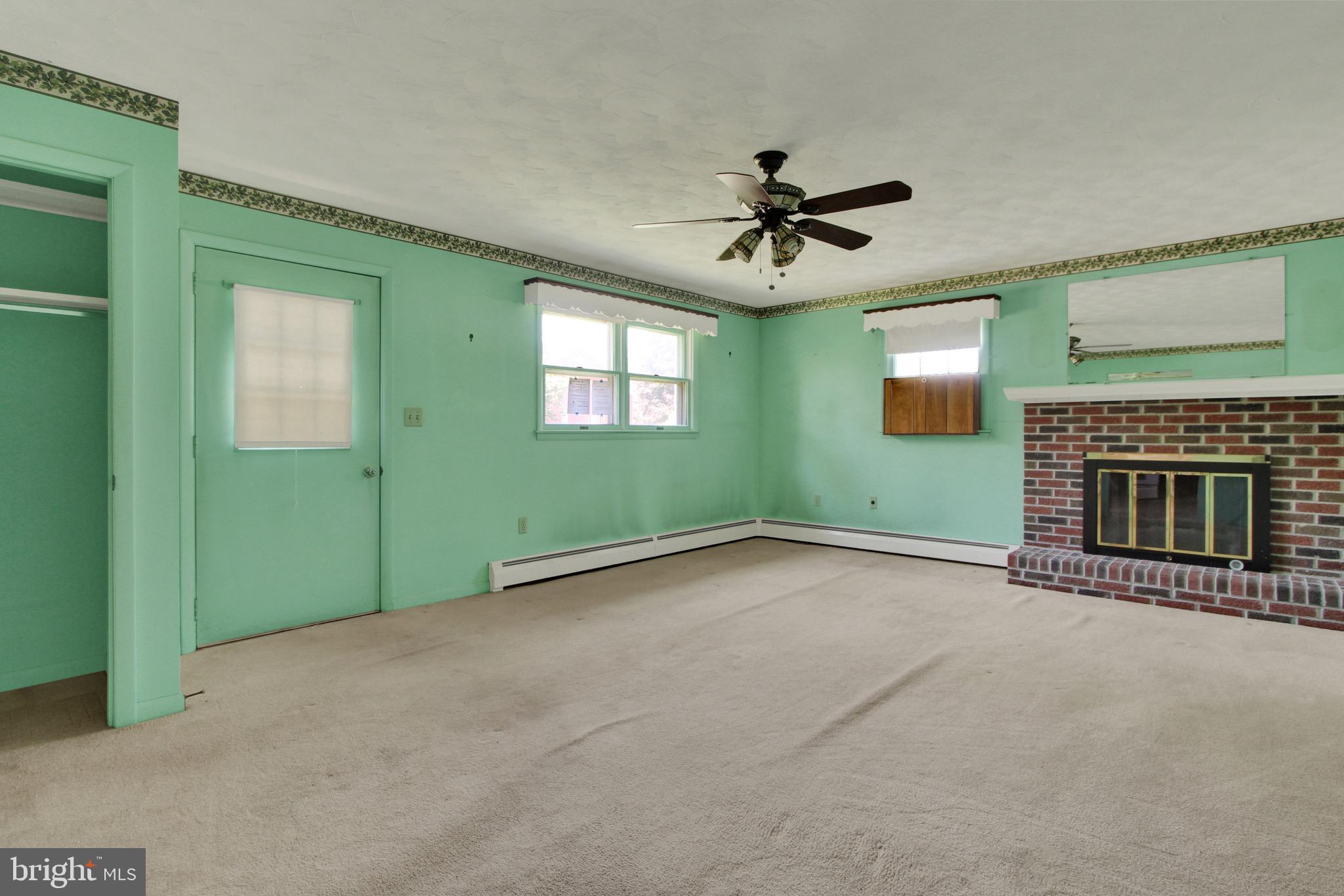 2482 Pine Grove Road York, PA 17403 - Photo 3 of 14