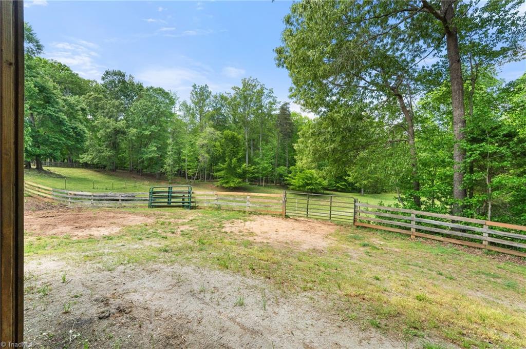 1577 Brown Road Summerfield, NC 27358 - Photo 24 of 50 Gallery Image 24