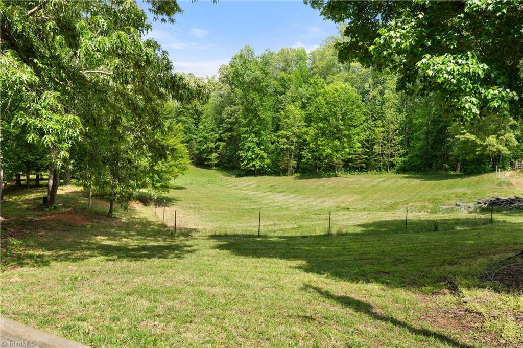 1577 Brown Road Summerfield, NC 27358 - Photo 25 of 50 Gallery Image 25