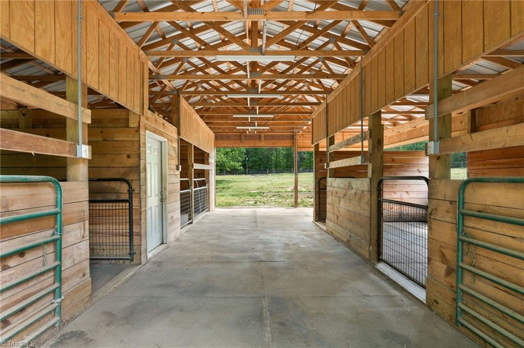 1577 Brown Road Summerfield, NC 27358 - Photo 30 of 50 Gallery Image 30