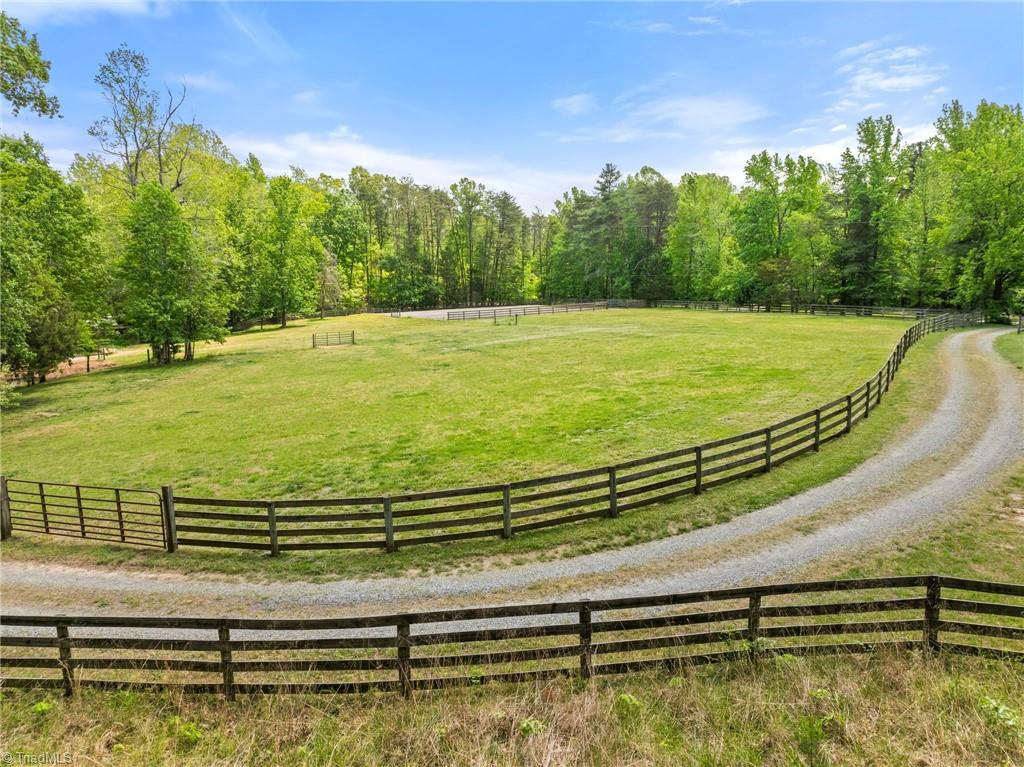 1577 Brown Road Summerfield, NC 27358 - Photo 31 of 50 Gallery Image 31