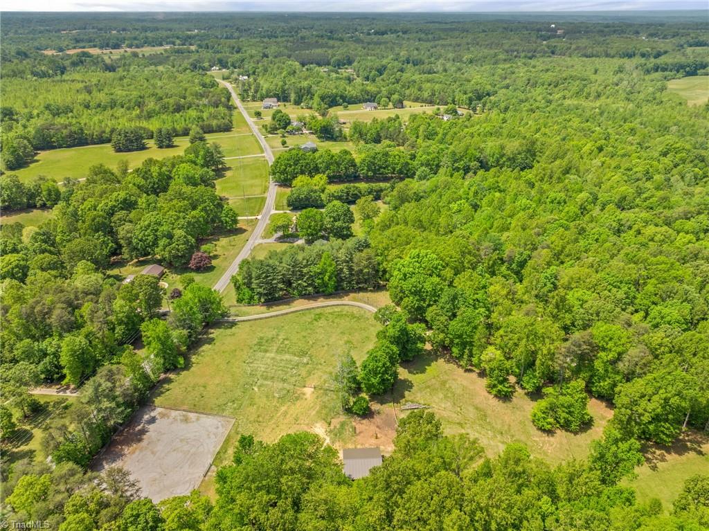 1577 Brown Road Summerfield, NC 27358 - Photo 35 of 50 Gallery Image 35