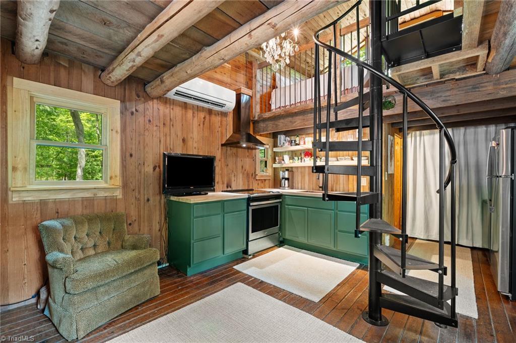 1577 Brown Road Summerfield, NC 27358 - Photo 8 of 50 Gallery Image 8
