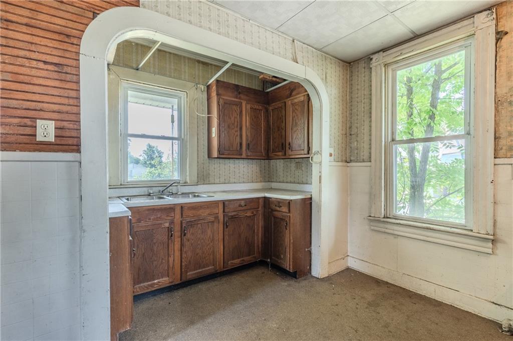 320 Stoystown Road Somerset, PA 15501 - Photo 11 of 43 Gallery Image 11