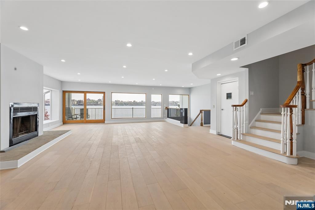 1225 River Road, Unit 4D Edgewater, NJ 07020 - Photo 9 of 47