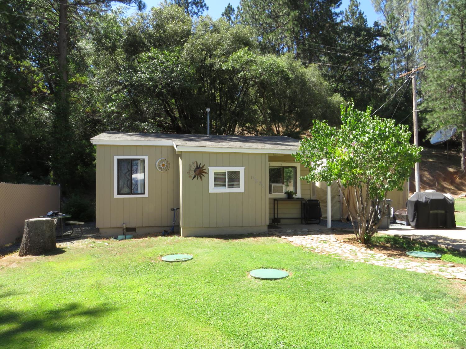 19245 Geisendorfer Road Applegate, CA 95703 - Photo 35 of 59 Guest home - 480 SF