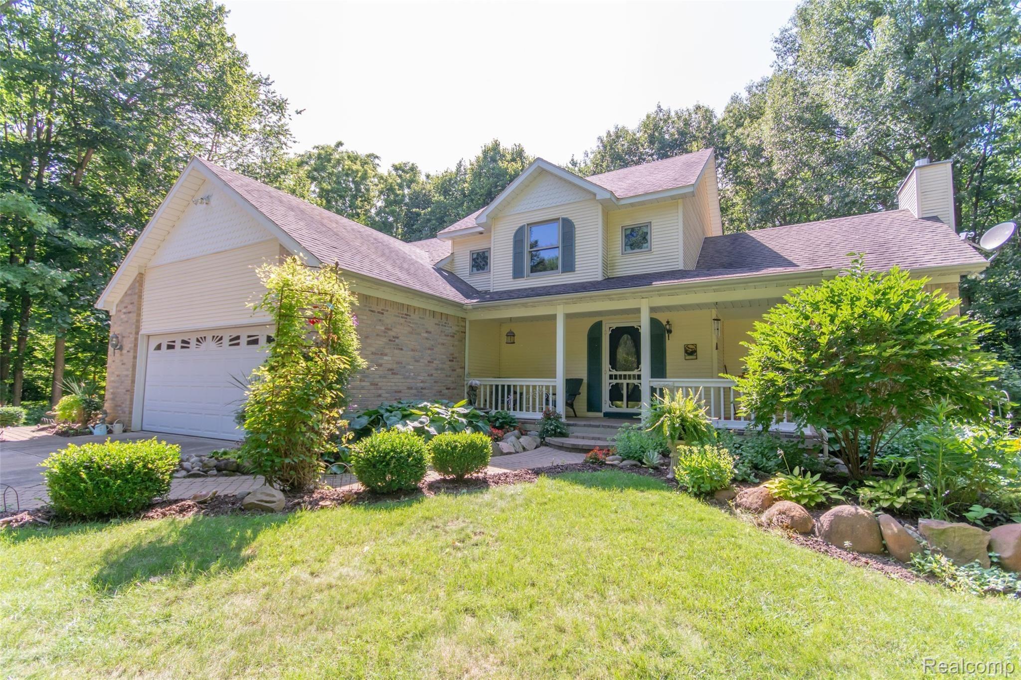 18166 Hickory Ridge Road Fenton, MI 48430 - Photo 25 of 44 DSC_8719.jpg